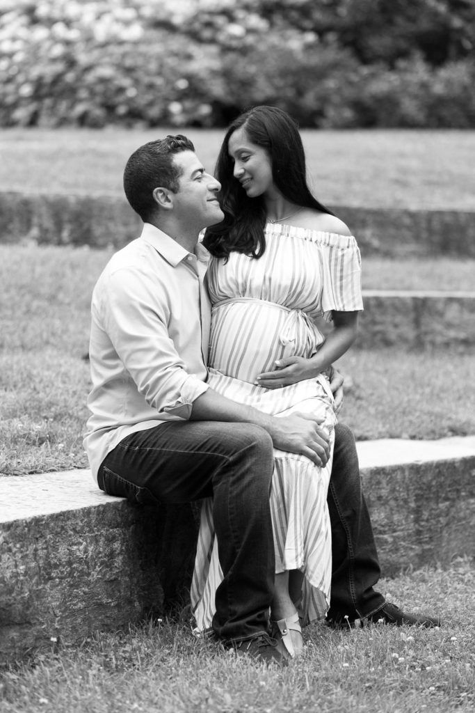 Summer Maternity Session in Downtown Rochester Michigan