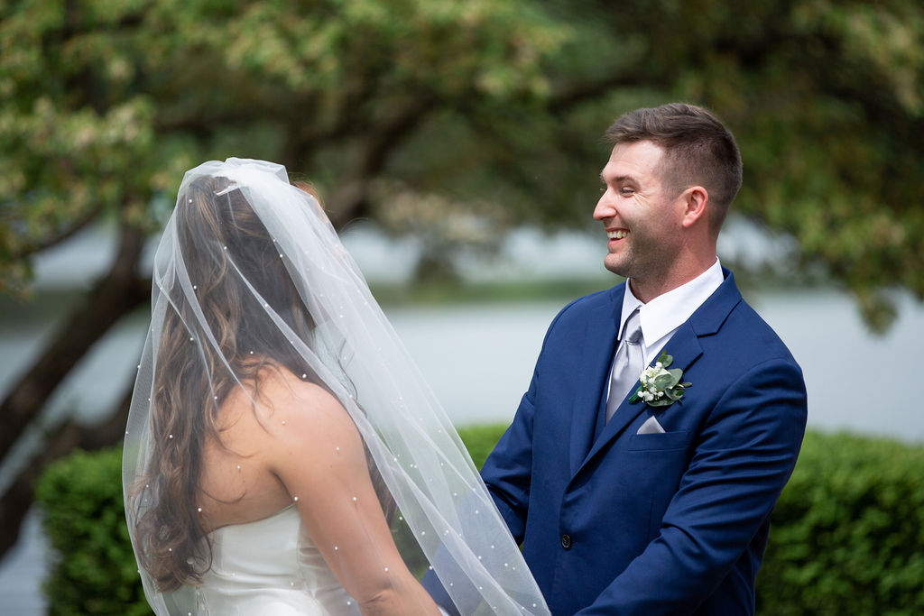 Outdoor Wedding at Bay Pointe Golf Club Taylor Ingles Photography