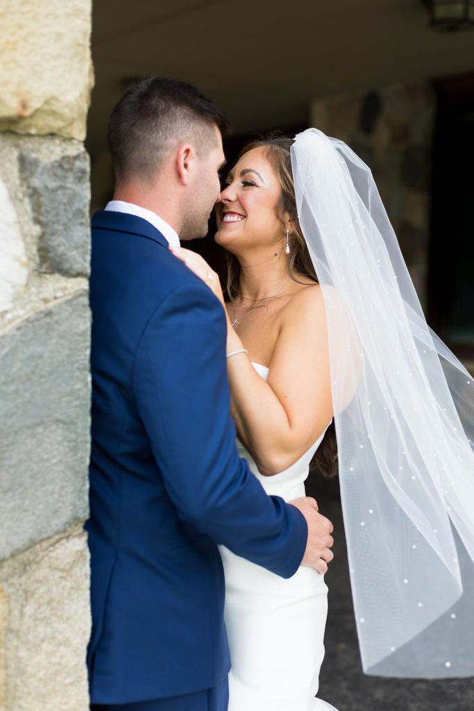 Outdoor Wedding at Bay Pointe Golf Club Taylor Ingles Photography