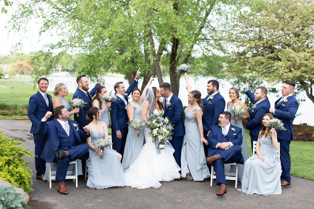 Outdoor Wedding at Bay Pointe Golf Club Taylor Ingles Photography